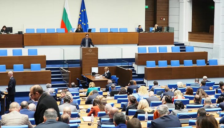 Заплатите на чиновниците ще се индексират с инфлацията