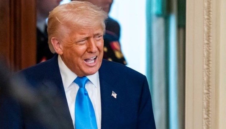 Решението дойде след кървавата стрелба в университета „Браун“, извършена от имигрант