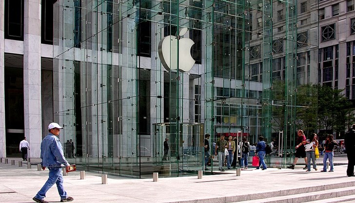 Съветът е насочен към служителите с работни визи за Съединените щати