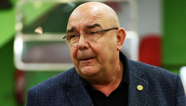 "Пазарна логика" с държавни пари: Сатиричният театър изхарчи бюджета си за 6 месеца "Пазарна логика" с държавни пари: Сатиричният театър изхарчи бюджета си за 6 месеца