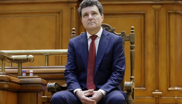 Румънският президент потвърди курс към евроатлантическа отбрана Румънският президент потвърди курс към евроатлантическа отбрана