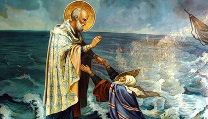 Традицията повелява на трапезата да има риба Традицията повелява на трапезата да има риба