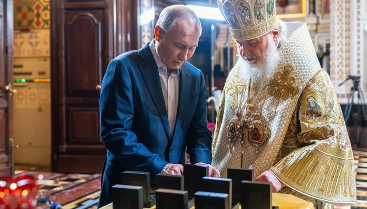 Патриарх Кирил продължава линията за "спасение" чрез смърт в бой Патриарх Кирил продължава линията за "спасение" чрез смърт в бой