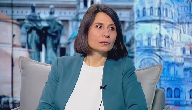 Президентът трябва да посочи този, който има най-малко зависимости от Пеевски