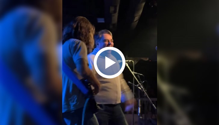 Според Харалан Александров и д-р Пламен Димитров границата между държавното управление и реалити форматите изчезва