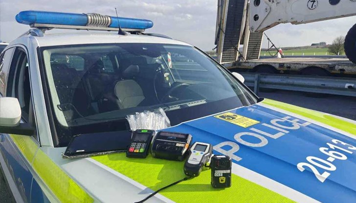 Шофьорите няма да могат да плащат фишове на пътя в новогодишната нощ Шофьорите няма да могат да плащат фишове на пътя в новогодишната нощ