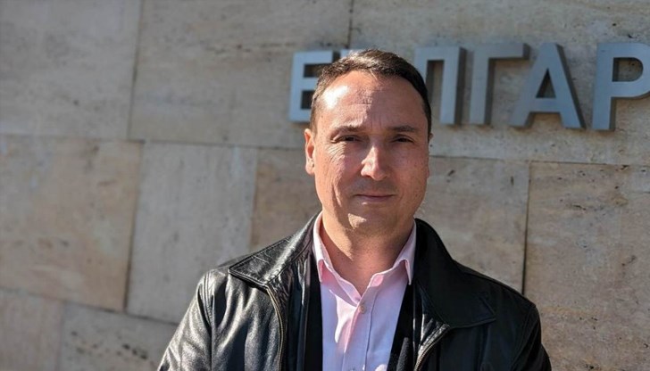 Социологът от "Маркет линкс" прогнозира предсрочни избори през пролетта и ръст на политическата радикализация Социологът от "Маркет линкс" прогнозира предсрочни избори през пролетта и ръст на политическата радикализация