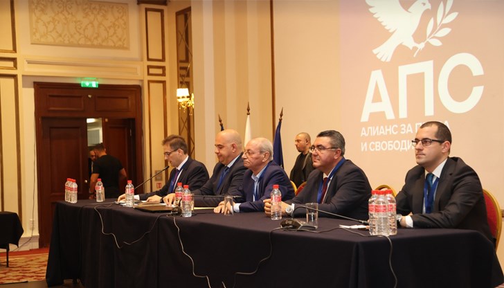 От формацията настояват за спешни законодателни промени От формацията настояват за спешни законодателни промени