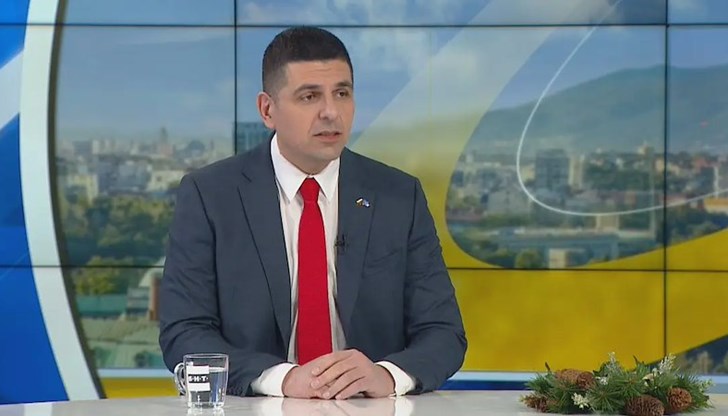 Ангажиментът към протестиращите не е приключил, допълни депутатът