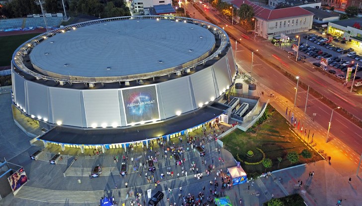 "Обществен съвет" определи като дискриминация липсата на транспорт до кварталите "Средна кула" и "Долапите" за музикалното събитие на 20 декември "Обществен съвет" определи като дискриминация липсата на транспорт до кварталите "Средна кула" и "Долапите" за музикалното събитие на 20 декември