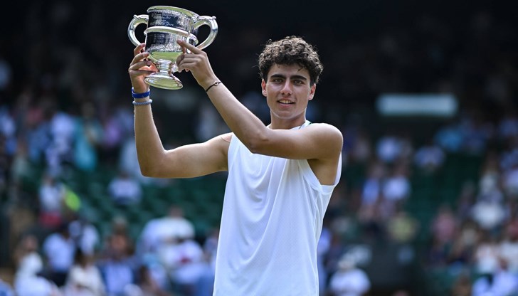 Младият талант е първият българин с това отличие след двойния триумф в Големия шлем Младият талант е първият българин с това отличие след двойния триумф в Големия шлем