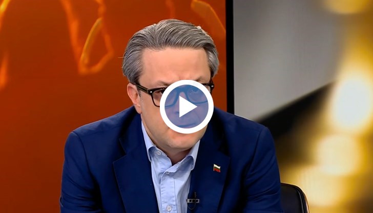 Депутатът от ГЕРБ сравни президента Румен Радев с футболен съдия, който сам бие дузпите