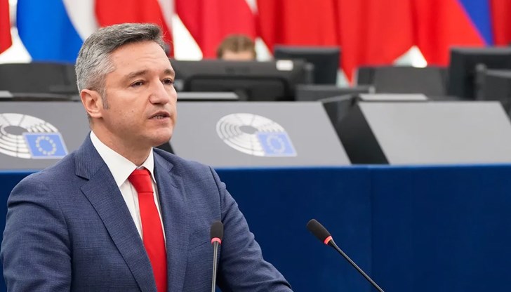 Евродепутатът предупреди за риск от блокиране на институциите Евродепутатът предупреди за риск от блокиране на институциите