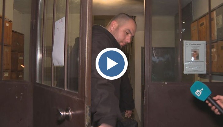 Александър Евтимов се прибра у дома срещу 5000 лева гаранция, живущите в сградата го описват като нормален човек