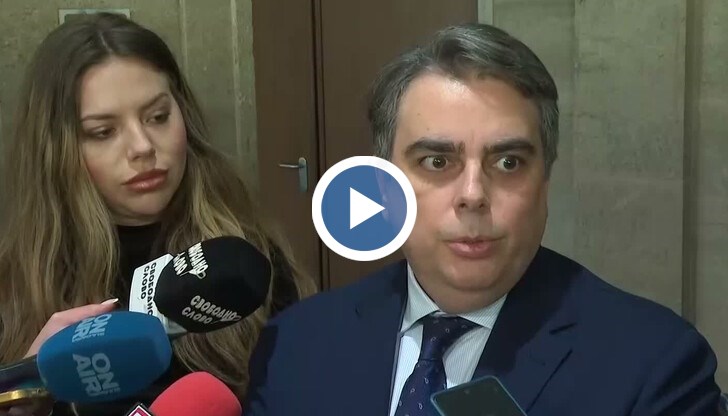 Съпредседателят на ПП-ДБ сравни ситуацията със сухопътния Шенген и подкрепи протеста на медицинските сестри