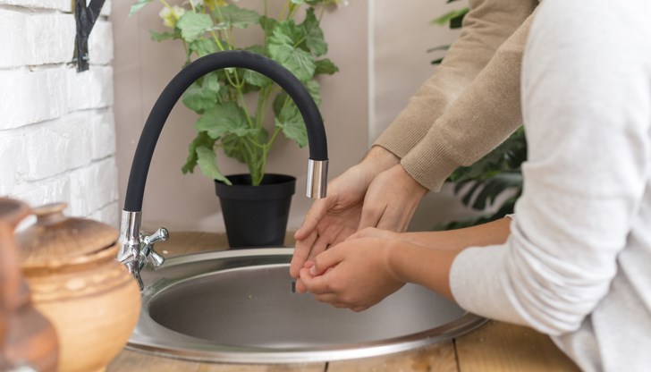 Водоподаването ще бъде прекъснато за повече от седем часа заради изграждане на нови връзки Водоподаването ще бъде прекъснато за повече от седем часа заради изграждане на нови връзки