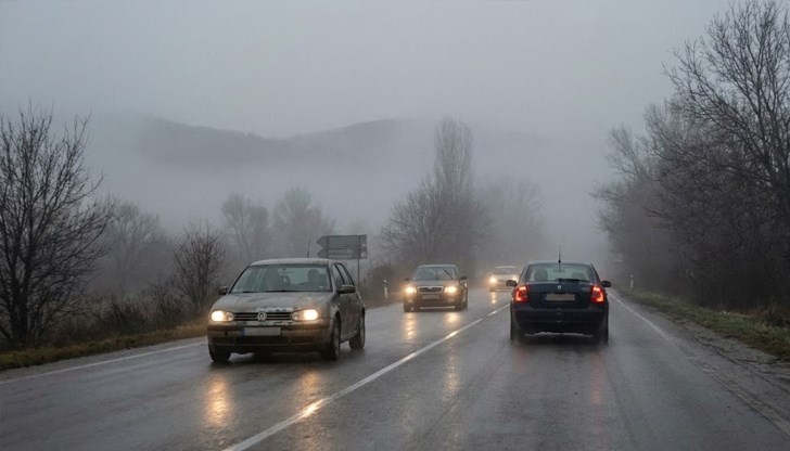 Пътните настилки в областта са предимно мокри Пътните настилки в областта са предимно мокри