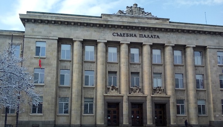 Съдът призна действията на финансовата институция за дискриминация по признак гражданство Съдът призна действията на финансовата институция за дискриминация по признак гражданство