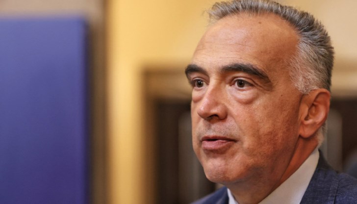 Бившият говорител на служебните кабинети прогнозира нови протести и определя ролята на Радев като ключова Бившият говорител на служебните кабинети прогнозира нови протести и определя ролята на Радев като ключова