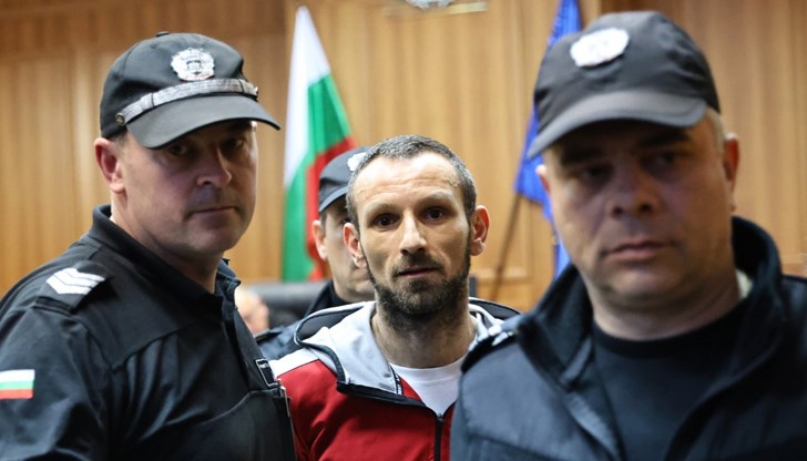 Подсъдимият Петър Чернев опитва да договори по-лека присъда с прокуратурата Подсъдимият Петър Чернев опитва да договори по-лека присъда с прокуратурата