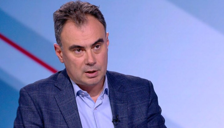 Вносът на млечни продукти скача с 43%, докато родните ферми изчезват Вносът на млечни продукти скача с 43%, докато родните ферми изчезват