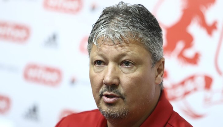 Фондация ЦСКА дари 30 000 лева за легендарния футболист Фондация ЦСКА дари 30 000 лева за легендарния футболист