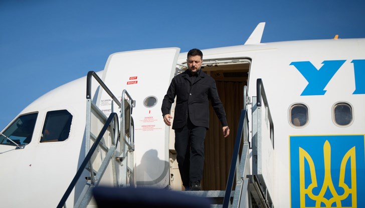 Украинският президент пристигна от Париж, докато пратеникът на Тръмп Стив Уиткоф преговаря в Москва
