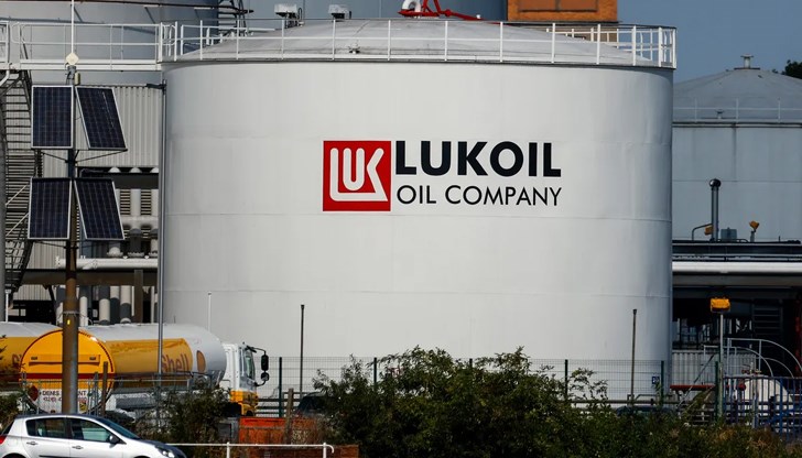 Администрацията на Тръмп принуждава руския гигант да се изтегли от "Западна Курна-2" Администрацията на Тръмп принуждава руския гигант да се изтегли от "Западна Курна-2"