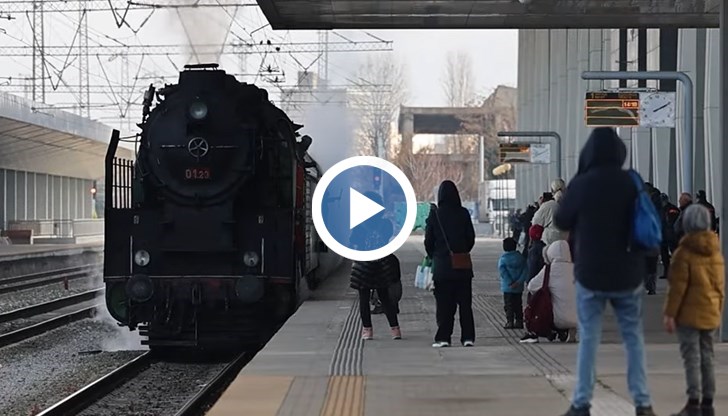 БДЖ осигури допълнителни места за коледния влак в неделя