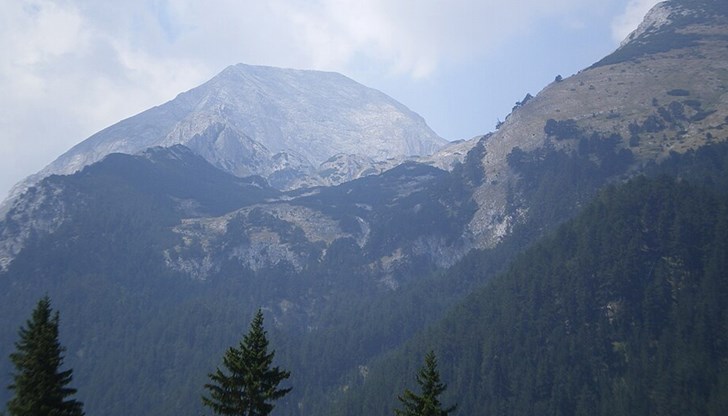 Спасителни екипи пътуват към мястото на инцидента Спасителни екипи пътуват към мястото на инцидента