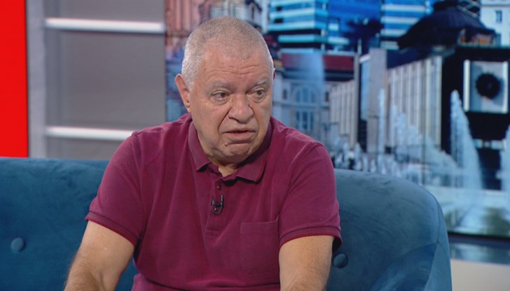 Според математика изборите ще са през април, а машинният вот е намалил активността с 500 000 души Според математика изборите ще са през април, а машинният вот е намалил активността с 500 000 души