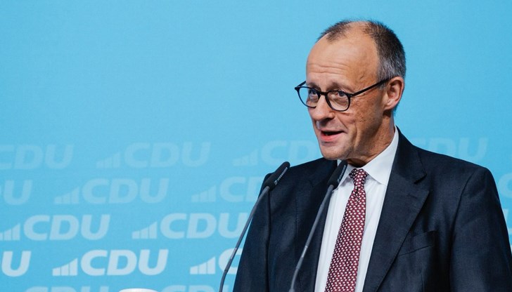 Германският канцлер обяви курс към самостоятелна отбрана по време на визита в Рейнланд - Пфалц Германският канцлер обяви курс към самостоятелна отбрана по време на визита в Рейнланд - Пфалц