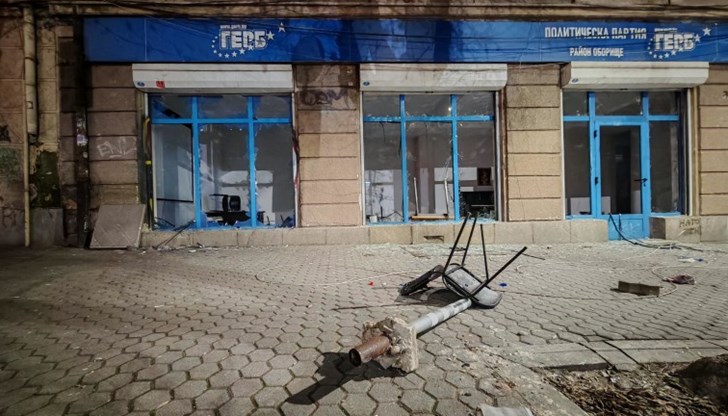 Предстои да бъде гледана мярката и на Николай Алексиев, чиято майка твърди, че е бит в ареста Предстои да бъде гледана мярката и на Николай Алексиев, чиято майка твърди, че е бит в ареста