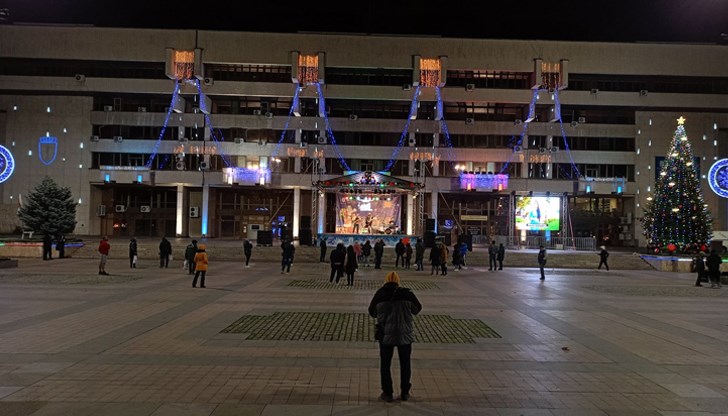 Само десетина души уважиха изявата на бившия вокал на D2 Само десетина души уважиха изявата на бившия вокал на D2