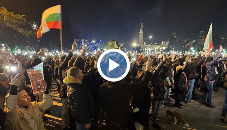 Хората са гневни заради разпределението на държавните пари към олигарси