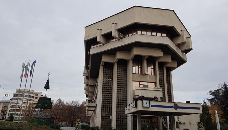 Новата инфраструктура в "Средна кула" и "Долапите" става публична общинска собственост Новата инфраструктура в "Средна кула" и "Долапите" става публична общинска собственост