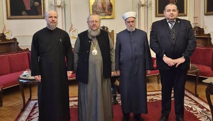 Духовните водачи обсъдиха в Русе мира и разбирателството между религиите преди новата година Духовните водачи обсъдиха в Русе мира и разбирателството между религиите преди новата година