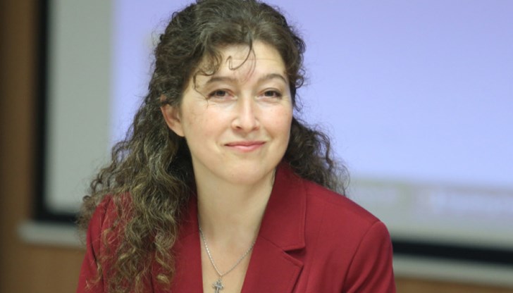 Фокусът върху коалициите отблъсква избирателите, смята експертът Фокусът върху коалициите отблъсква избирателите, смята експертът