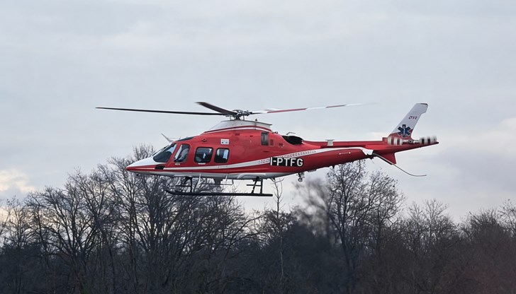 Лекарите в София се борят за живота на пациента след инцидента Лекарите в София се борят за живота на пациента след инцидента