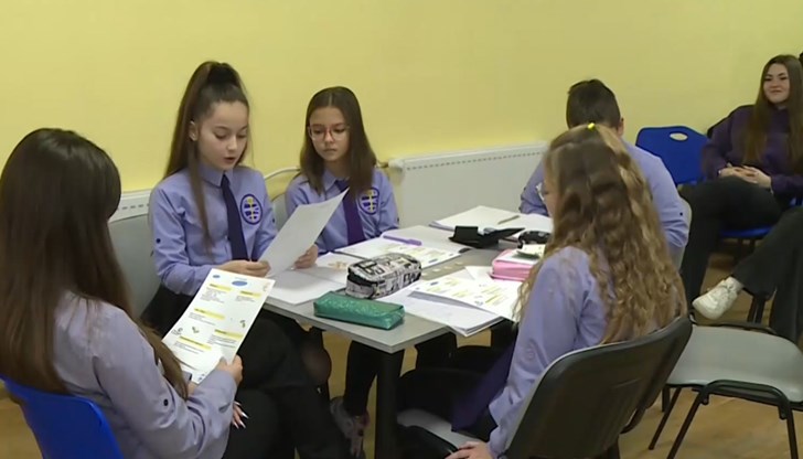 Урок по финансова грамотност се проведе в Немската гимназия Урок по финансова грамотност се проведе в Немската гимназия