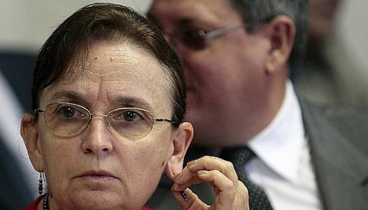 Бившият министър отчете драстични разлики в заплатите на медиците и безконтролно роене на болници Бившият министър отчете драстични разлики в заплатите на медиците и безконтролно роене на болници