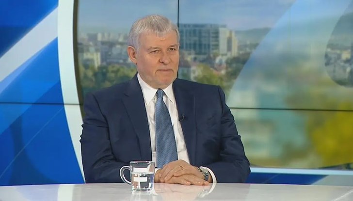 Не сме се самозабравили за 10 месеца управление, чуваме гласа на протеста, заяви лидерът на СДС