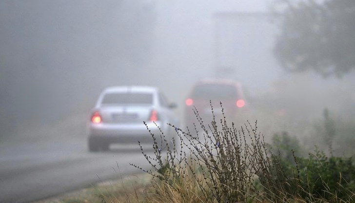 Шофьорите да карат с повишено внимание, ремонтите по пътя за Бяла и при Кацелово продължават
