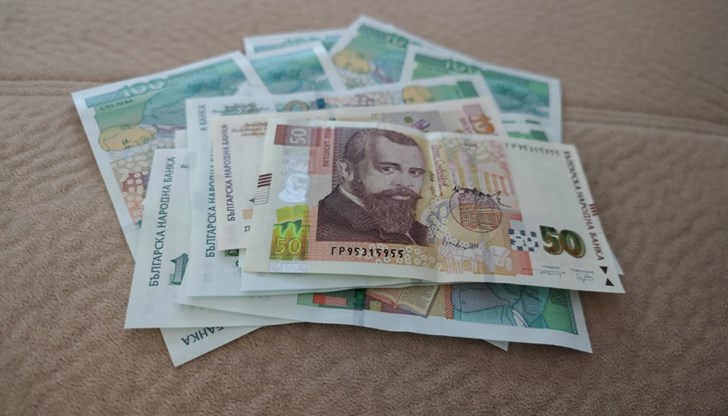 Пенсионери и предприемачи с полярни мнения за единната валута Пенсионери и предприемачи с полярни мнения за единната валута