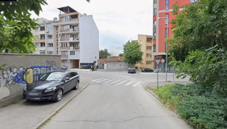 Пострадалата е с фрактура на капачката на коляното, пробите на водача са отрицателни Пострадалата е с фрактура на капачката на коляното, пробите на водача са отрицателни