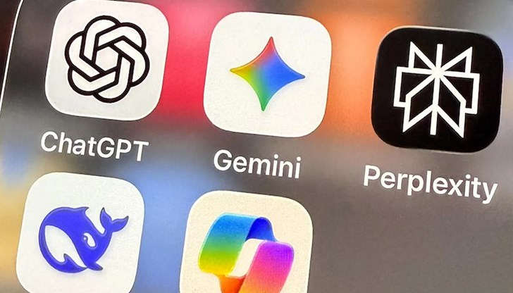 Експерти от Сорбоната и психиатри предупреждават за рисковете от емоционалната зависимост към чатботовете