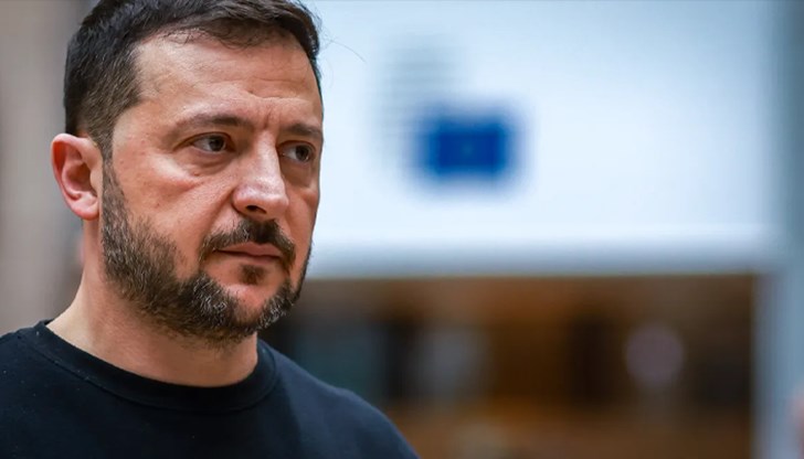 Президентът очерта новата стратегия като компромис преди ключовите преговори в Берлин Президентът очерта новата стратегия като компромис преди ключовите преговори в Берлин