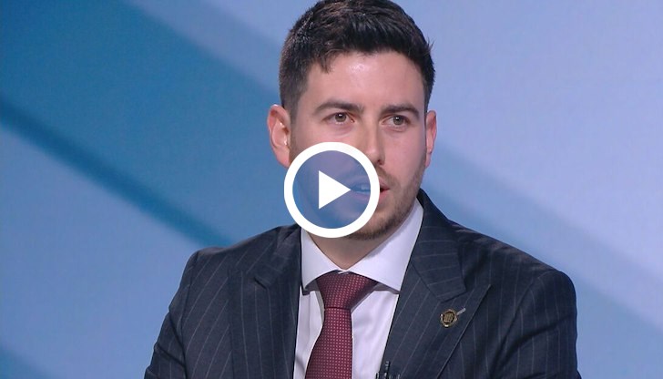 Студентът отхвърли мита, че учещите в чужбина са по-успешни от завършилите у нас