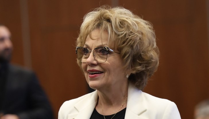 Журналистът отчете едва 5 процента доверие в Народното събрание Журналистът отчете едва 5 процента доверие в Народното събрание