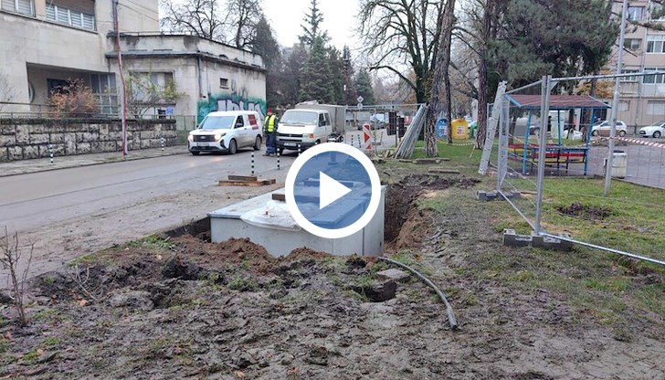 Съоръженията са с обем 5 кубика и ще намалят неприятните миризми и разпиляването на отпадъци